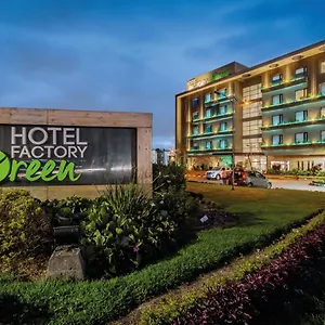 4* Hotel Factory